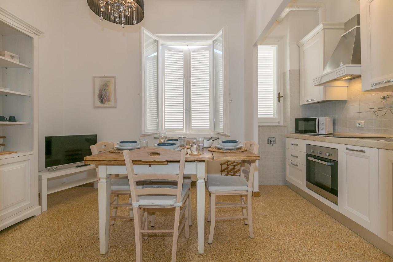 Brezza Marina Apartment Сан-Вінченцо Екстер'єр фото